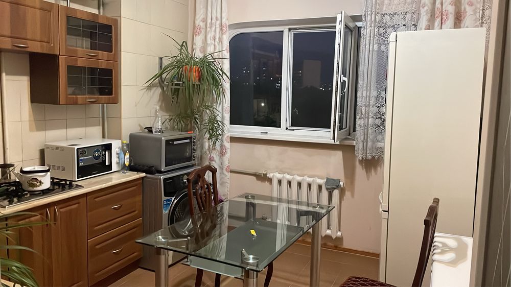 Квартира, комната с полселением