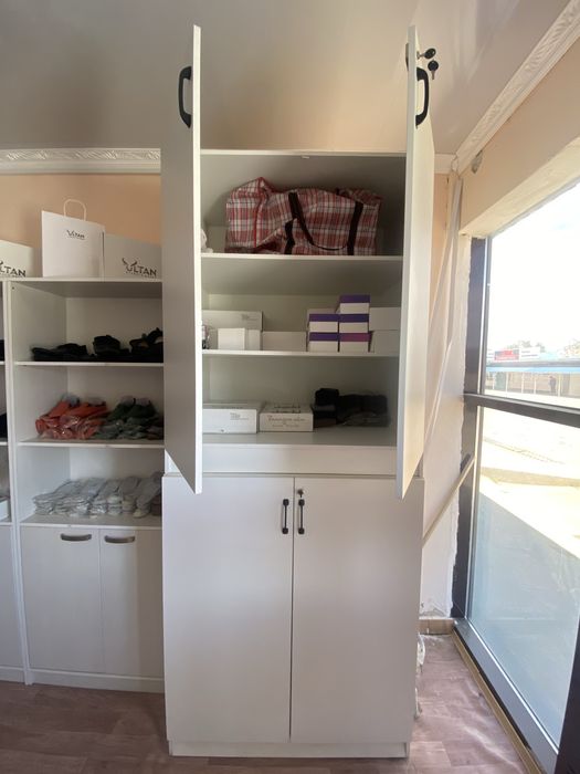 Шкаф (тумба) сатылады