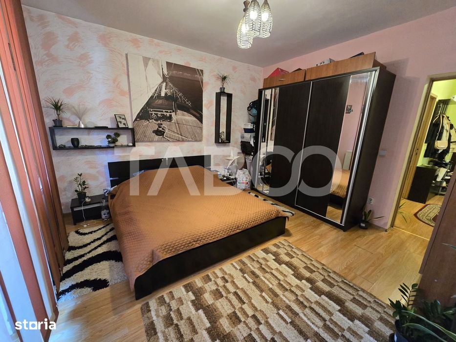 Apartament decomandat de vanzare 2 camere 64 mpu balcon Selimbar Sibiu