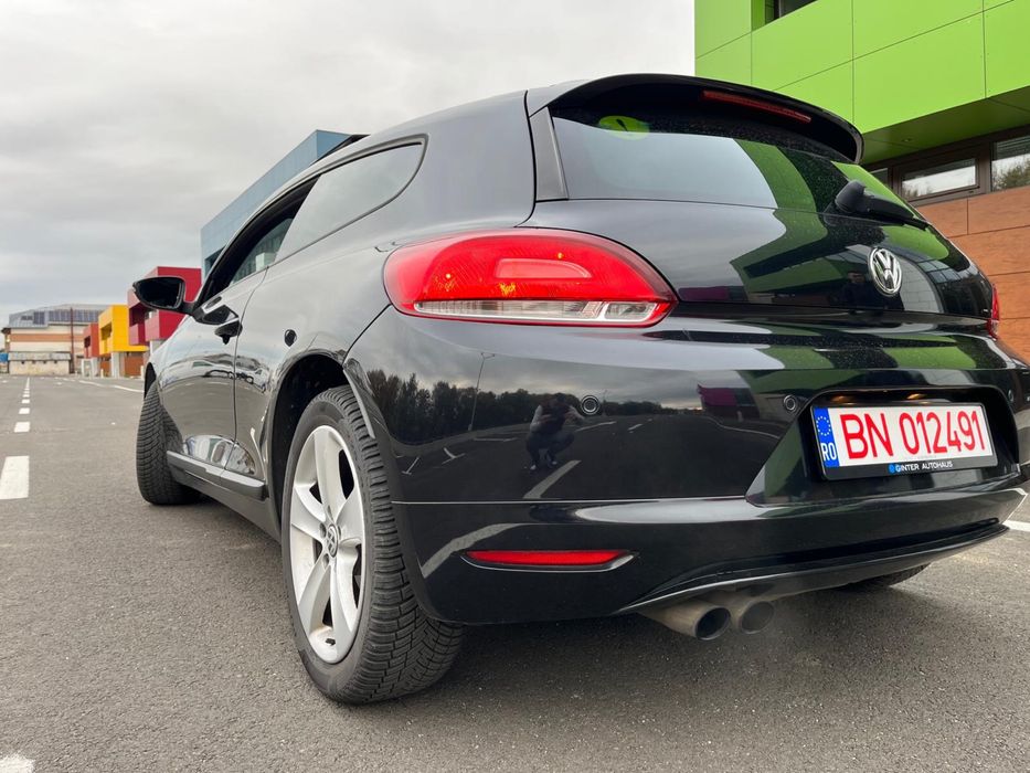 Volkswagen Scirocco 2010 benzină, 5.950 € — imagine 4
