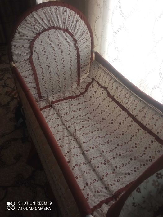 Детская кровать в хорошем состоянии