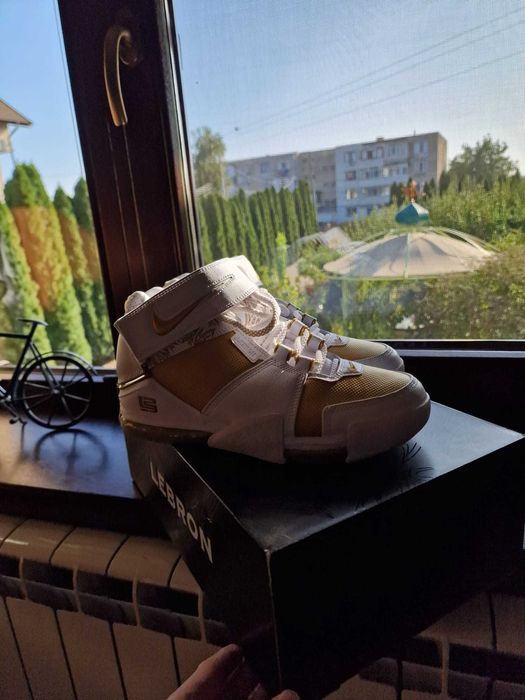 Nike Zoom Lebron II Maccabi White 40