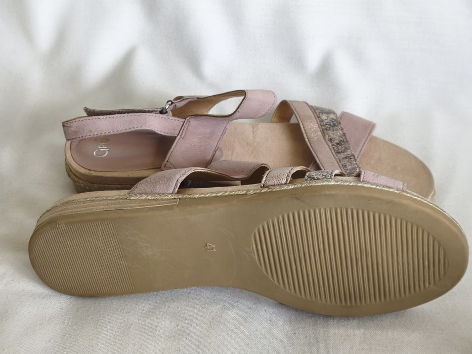 Caprice, нови сандали естествена кожа, номер 41