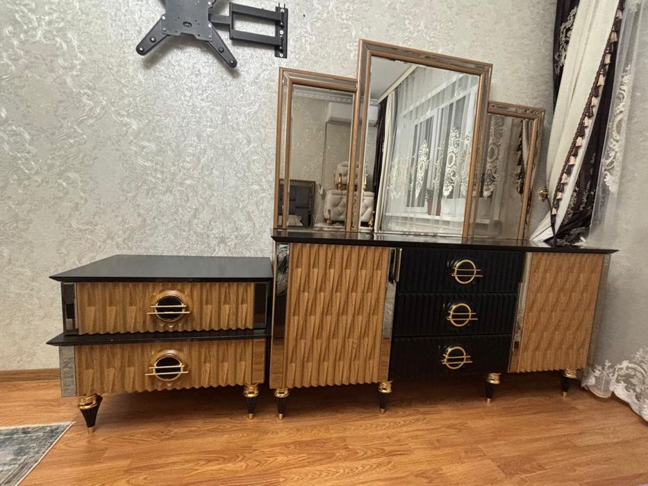 Гаринитур спальный