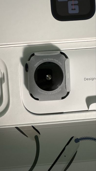 Apple Watch SE Gen 2 40mm Midnight in stare foarte buna