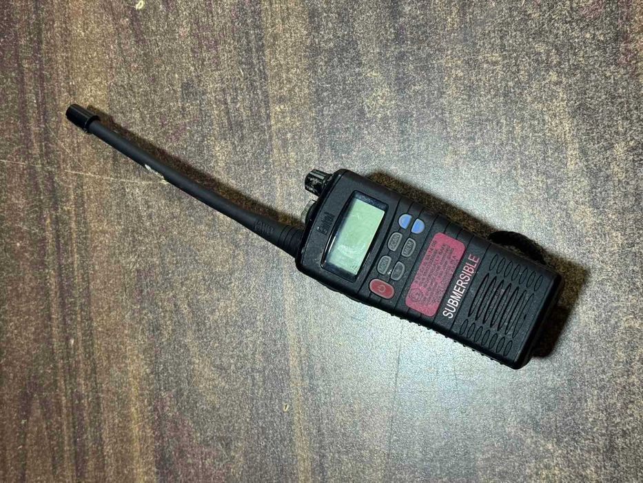 Морска портативна УКВ радиостанция ENTEL HT644