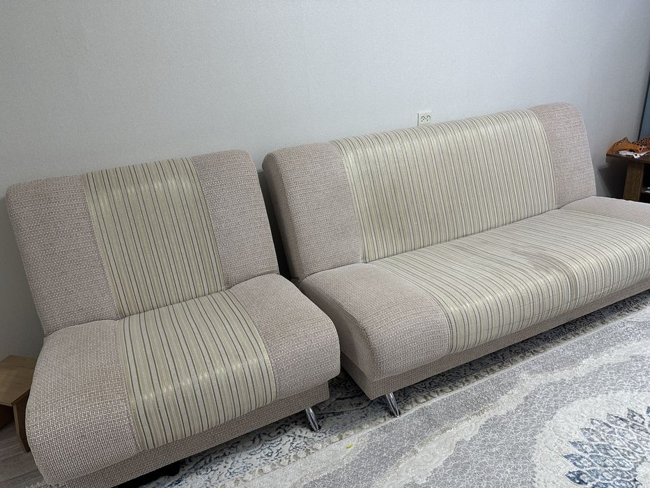 Продам диван и 2 кресла в отличном состоянии