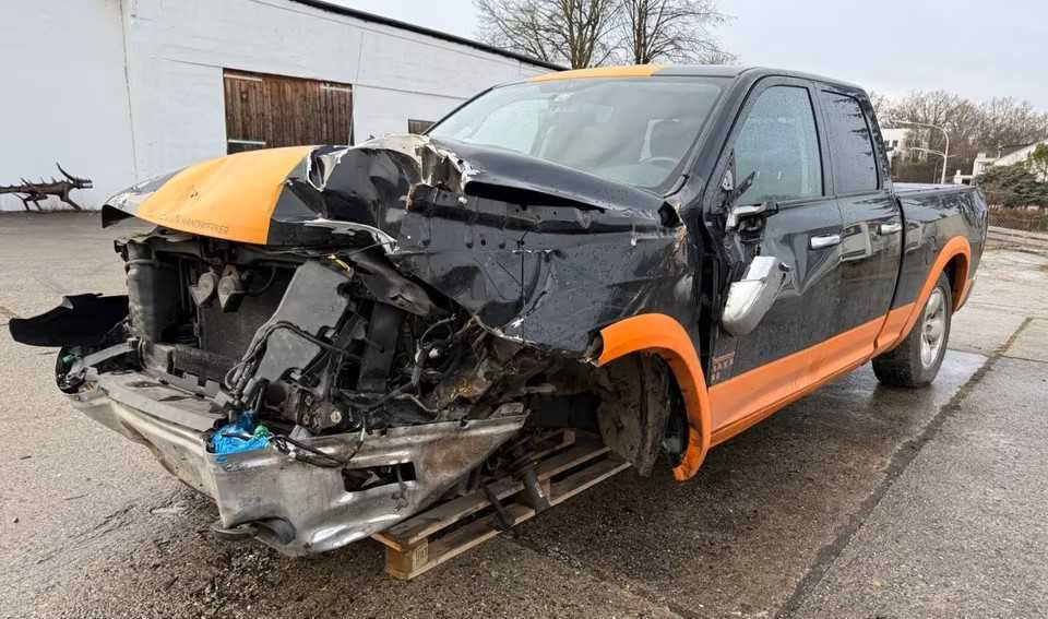 dezmembrez Dodge Ram 2017 5.7 Hemi