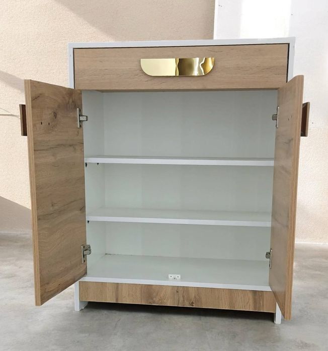 Тумба мраморная Premium Cabinet 85×68×35 см

• Стильная тумба с эффект