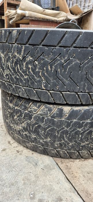 Шины годеер бу в хорошем состояние