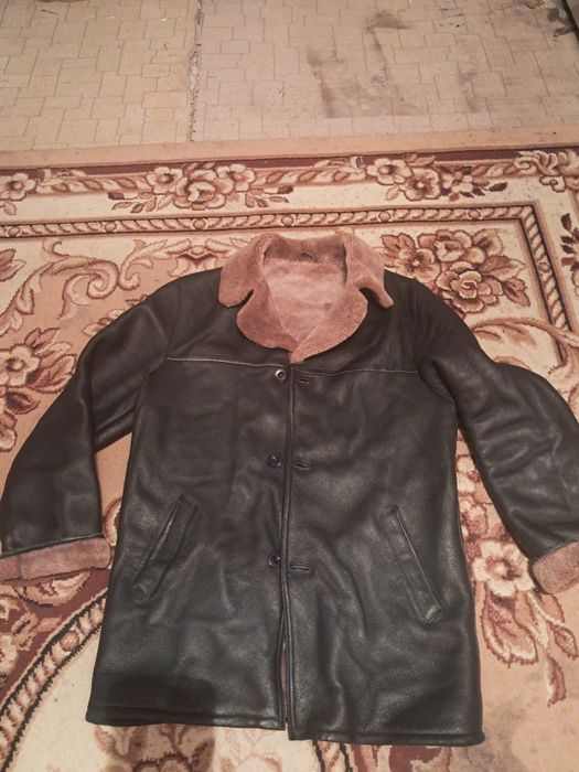 Продам мужскую дубленку