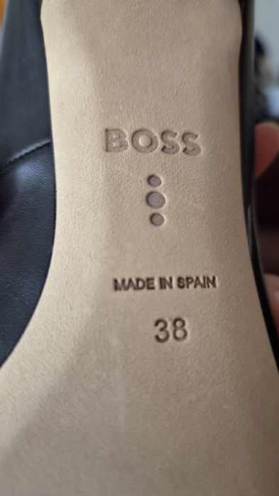 Дамски елегантни обувки HUGO BOSS