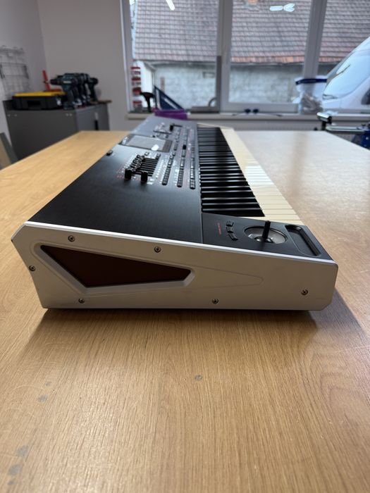 Korg Pa4x 76 International