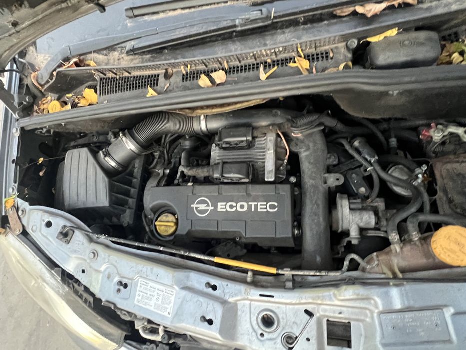 Opel Meriva A 1.7 cdt НА ЧАСТИ