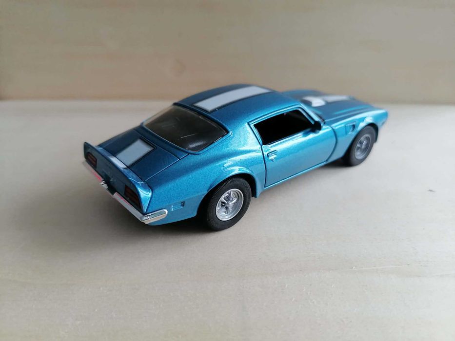 Понтиак Фаербърд ТрансАм '72г. в мащаб 1:34 .