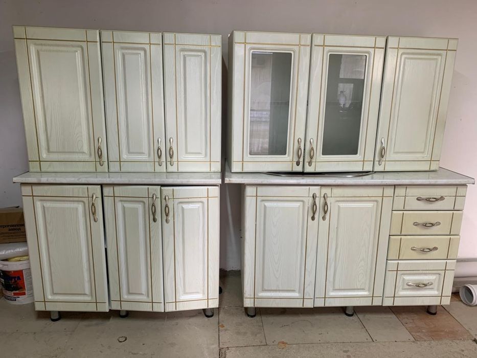 Кухонный гарнитур