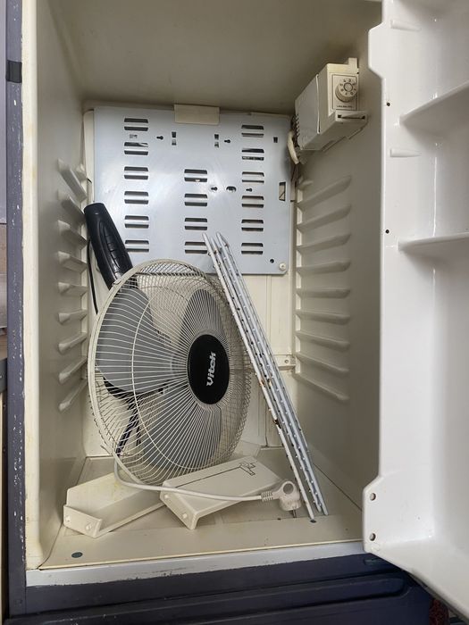 Холодильник продам