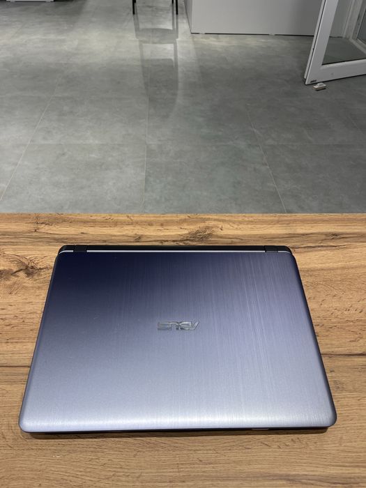Ноутбук Asus X507M