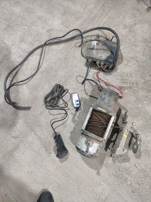 Лебёдка на внедорожник