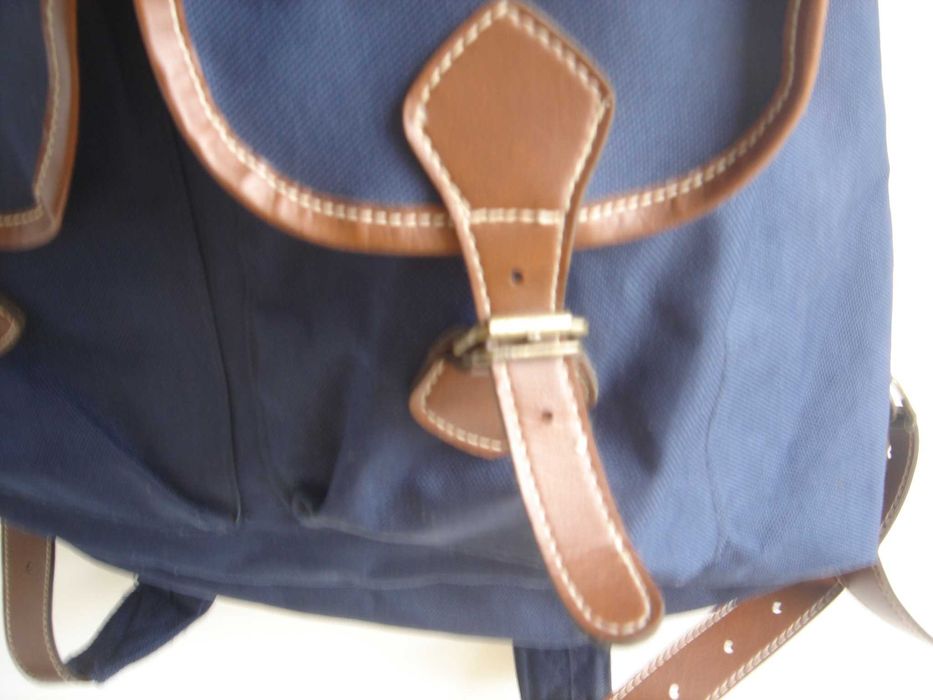 Продавам две раници