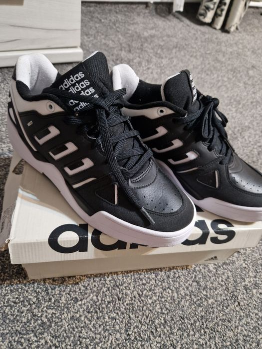 Adidas midcity low