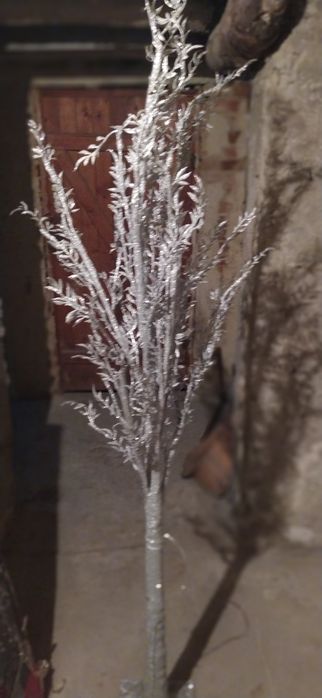 Ново! Голямо лед светещо  дръво