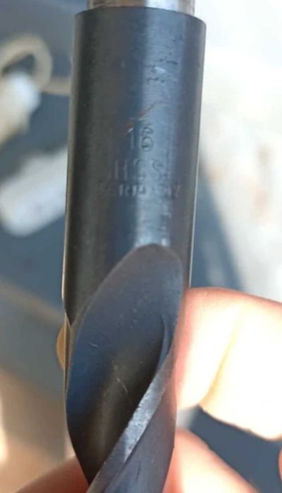 Burghiu metal HSS 16 mm – Coadă redusă