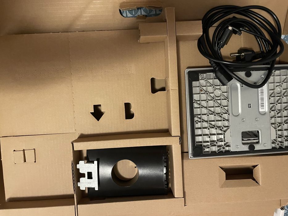 Monitor 24 Inchi DELL SE2416h