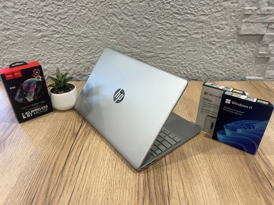 Ноутбук для работы HP Pavilion 15 \ Ryzen 5-5625U \ 8GB \ 512SSD jg