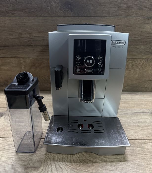 Продавам Кафемашина Delonghi cappuccino Type:ECAM23.466.S