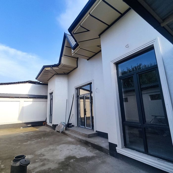 Keles Abdiraxmonda Uy sotiladi 3 sotix 15/20