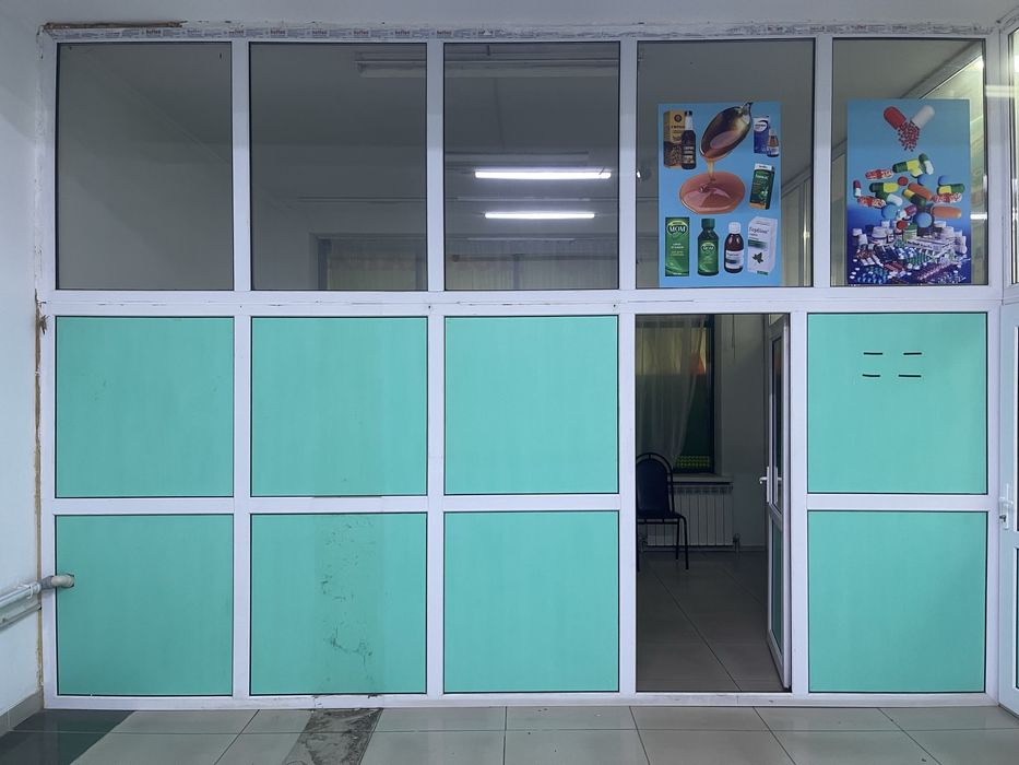 Продам пластиковый перегородки