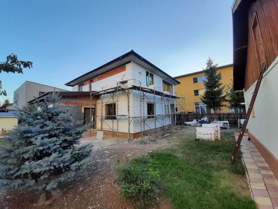 Construim case | Renovări | Reparații | Acoperișuri | Fațade
