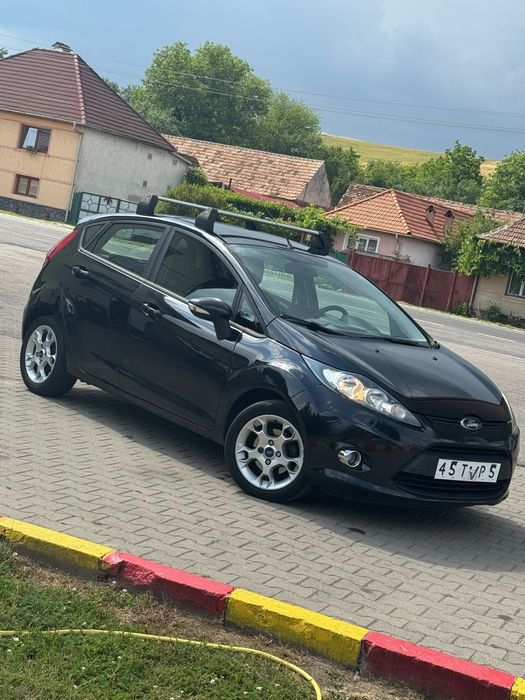 FORD Fiesta 2012