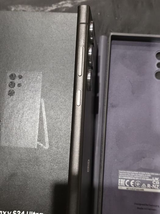 Samsung Galaxy S24 Ultra 1TB titanium black