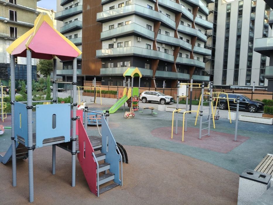 СРОЧНО ЦЕНТР ЖК “НУР” (“NUR” TJM) 4/7/10, Минор, Алайский, Ц2, Ц4