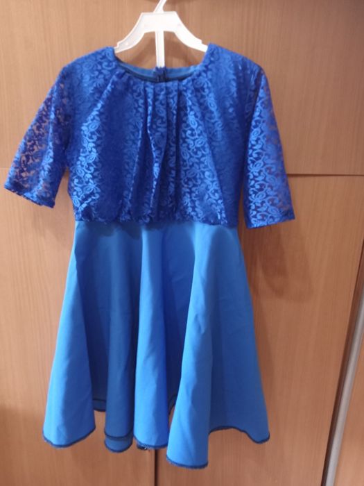 Нарядные детские  платья для праздников