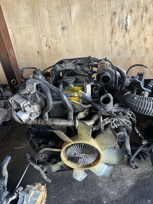 Двигатель ниссан подфайдер 2.5 дизель YD25