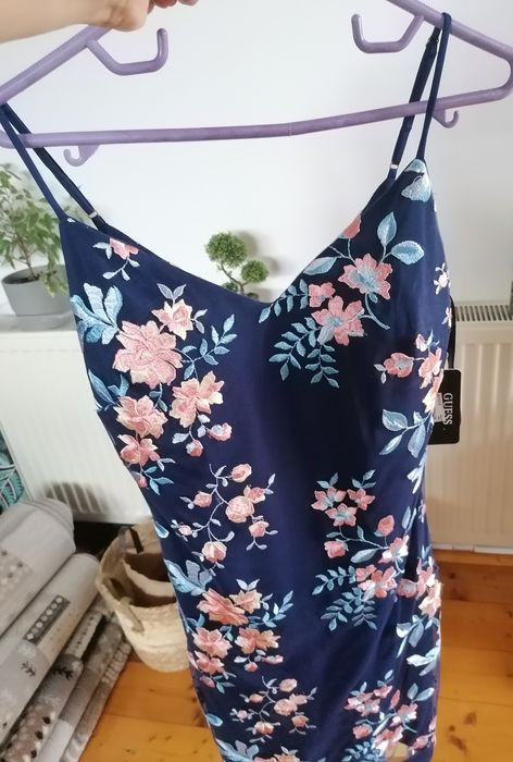 Rochie Guess, ocazie