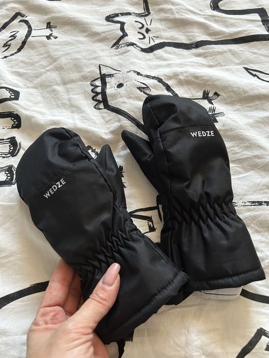 Ски дрехи и обувки 4-6 г. / 28н. / 31