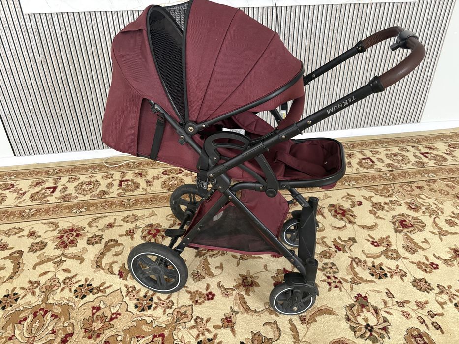 Коляска прогулочная