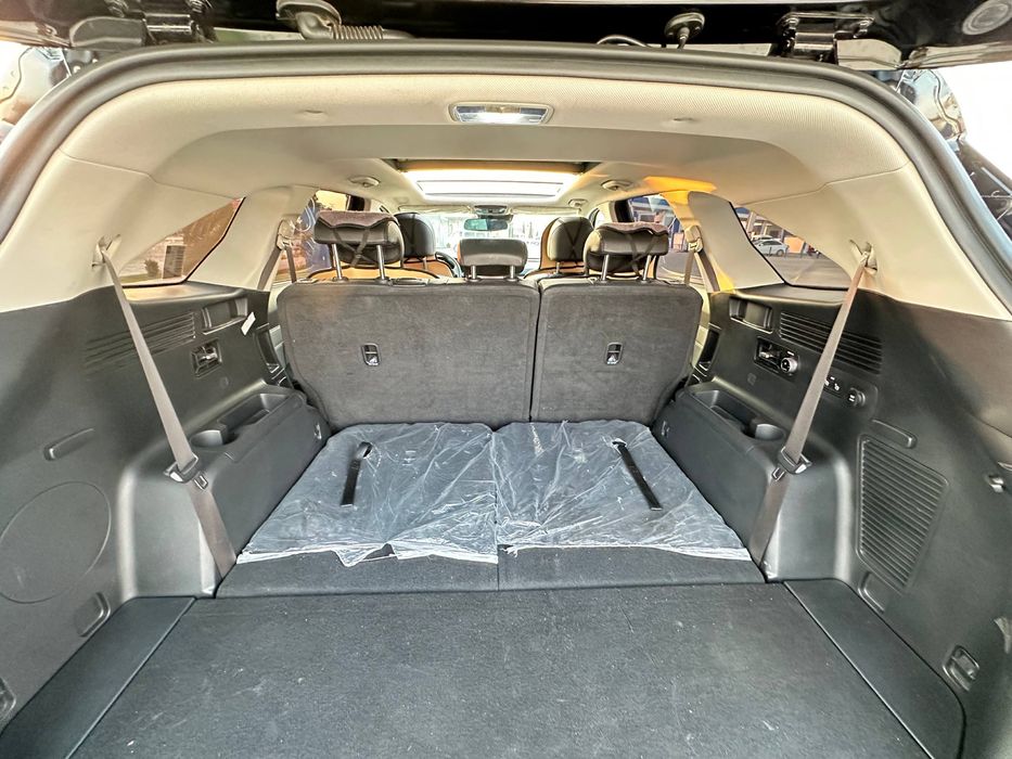 Продается kia sorento 2023 года