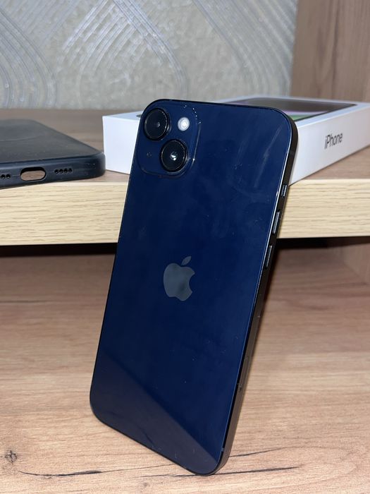 iPhone 14 plus в идеальном состоянии