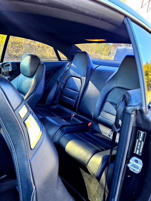 Mercedes E350 Benzina 306 cai