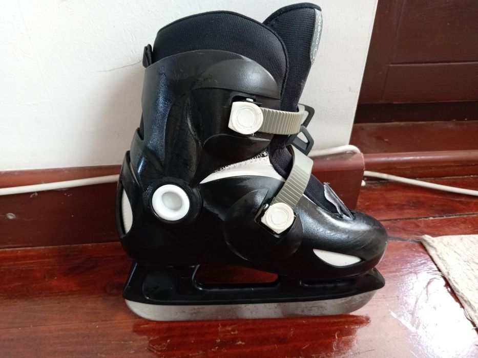 Vând patine copii 32-34