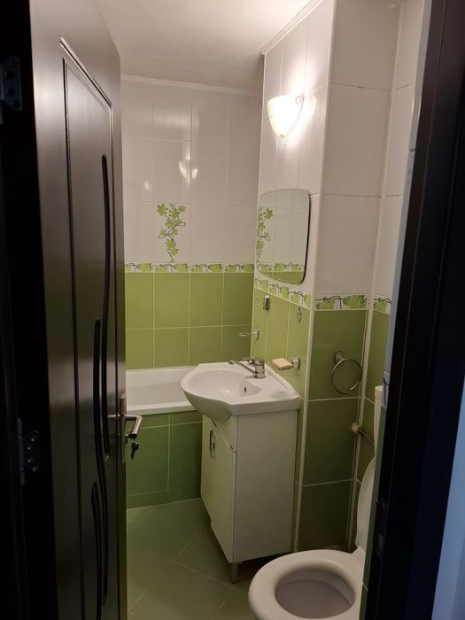 Închiriez garsonieră zona Grivița