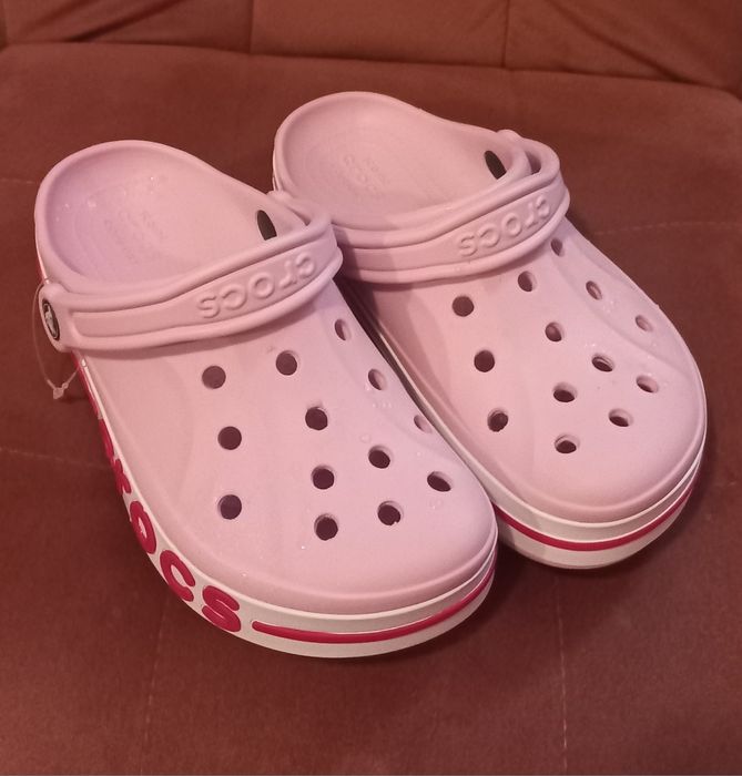 Papuci  Crocs Noi