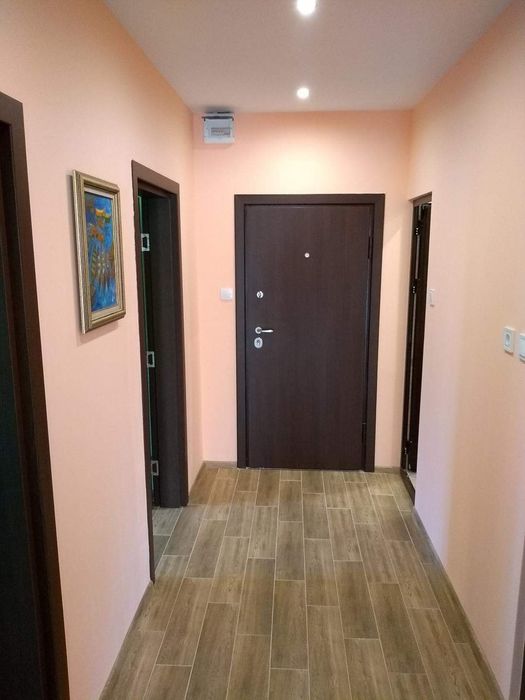 Дава се под наем Тристаен апартамент в Пловдив, Тракия - 74 кв.м за 382.5 € - Снимка #2