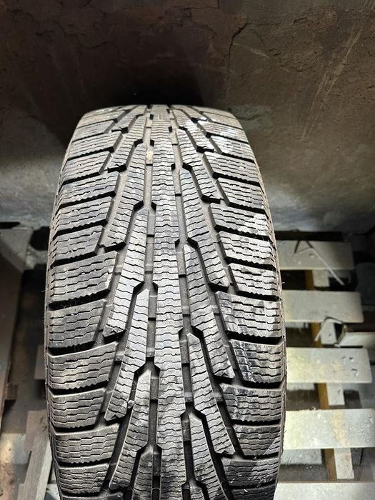 Продам зимние автошины