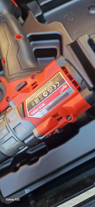 Milwaukee set circular, autofiletanta pe acumulator